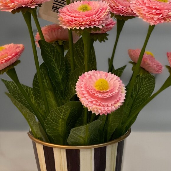 MKC Songbird Daisy Ring – Whimsy in Bloom 🐦🌸 - Picture 3 of 16